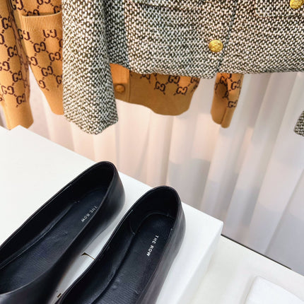 THE ROW 26S SQUARE TOE BALLET FLATS IN FULL BLACK CALFSKIN