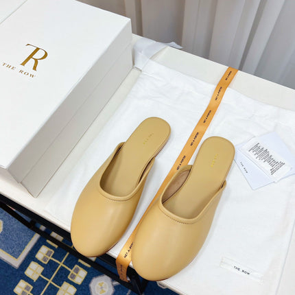 THE ROW 26S ROUND TOE MULES IN BEIGE CALFSKIN