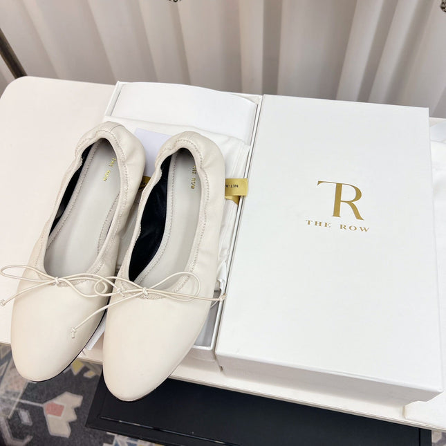 THE ROW 26S BALLET FLATS IN IVORY WHITE CALFSKIN ELASTIC TRIM WITH BOW