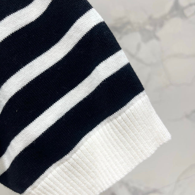 THOM 26S SHORT-SLEEVE KNIT TOP STYLE 225