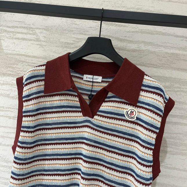 MONCLER 26S SLEEVELESS STRIPED KNIT POLO TOP 670