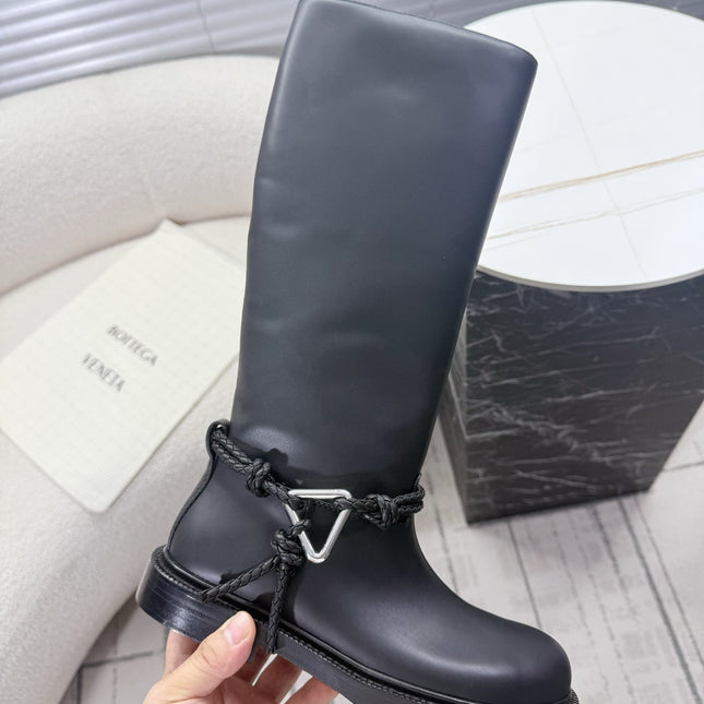 BOTTEGA VENETA 26S TALL BOOTS IN BLACK CALFSKIN WITH ROPE DETAIL