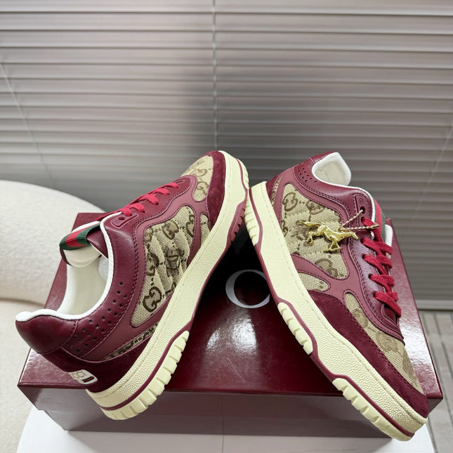 GUCCI 26S MAC80 SNEAKER IN BEIGE CANVAS AND DARK RED LEATHER