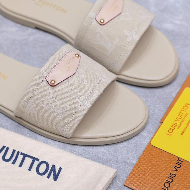 LV 26S FLAT SLIDE SANDALS IN NUDE BEIGE MONOGRAM CANVAS AND CALFSKIN