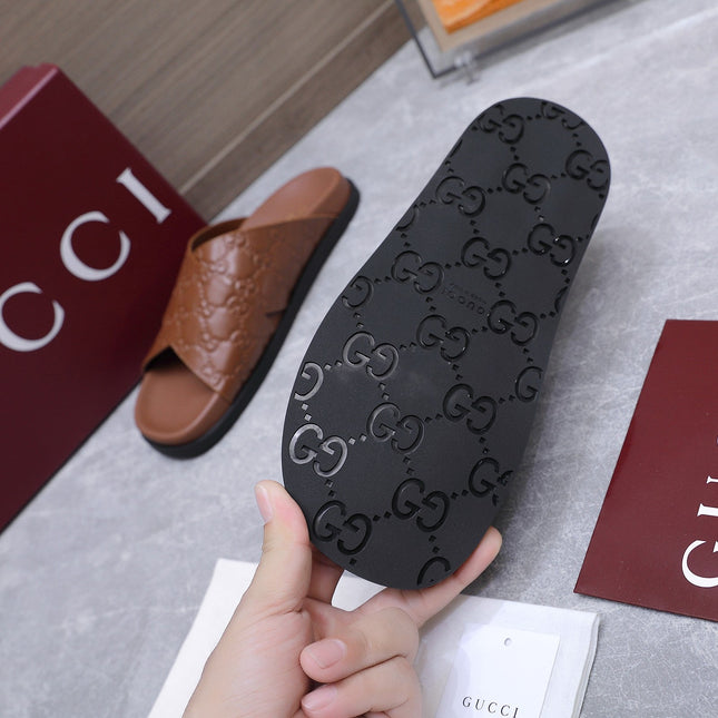 GUCCI 26S CROSSOVER SANDALS IN CARAMEL BROWN GG EMBOSSED CALFSKIN