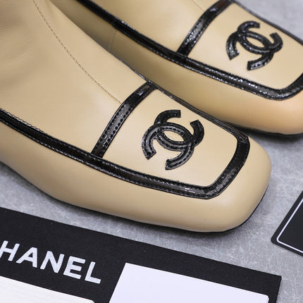 CHANEL 26S ANKLE BOOTS IN BEIGE CALFSKIN WITH BLACK PATENT LEATHER TRIM AND CC LOGO ON TOE CAP