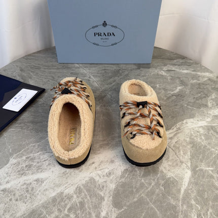 PRADA 26S WOVEN MULES IN BEIGE WOOL MIX SUEDE