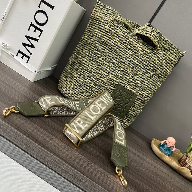 LOEWE 26S HANDBAG 30 IN GREEN RAFFIA