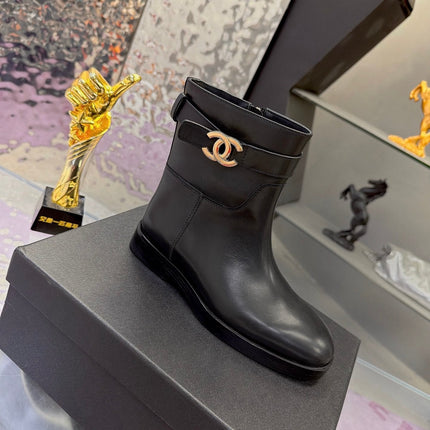 CHANEL 26S ANKLE BOOTS WITH SIDE ZIPPER 25 MM IN BLACK CALFSKIN CC LOGO