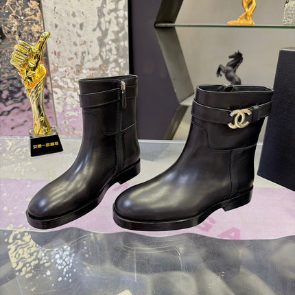 CHANEL 26S ANKLE BOOTS WITH SIDE ZIPPER 25 MM IN BLACK CALFSKIN CC LOGO