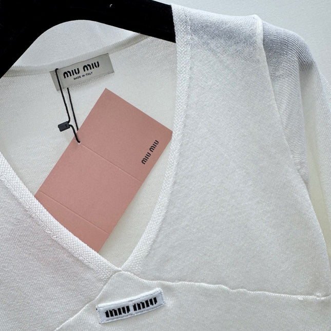 MIUMIU 26S V-NECK LONG-SLEEVE KNIT TOP 1296