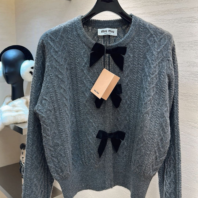 MIUMIU SWEATER STYLE 790