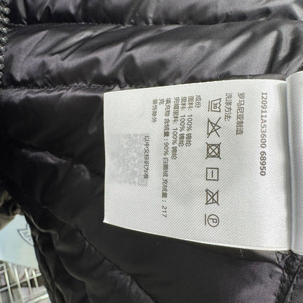 MONCLER 25S DOWN JACKET IN BLACK 010