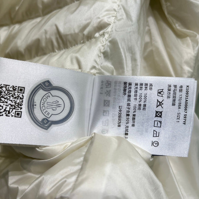 MONCLER 25S DOWN VEST IN WHITE 007