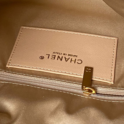 CHANEL 25S HOBO BAG 45 IN WARM SAND BEIGE LAMBSKIN