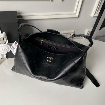 CHANEL 26S HOBO BAG 32 IN BLACK LAMBSKIN GOLD HARDWARE