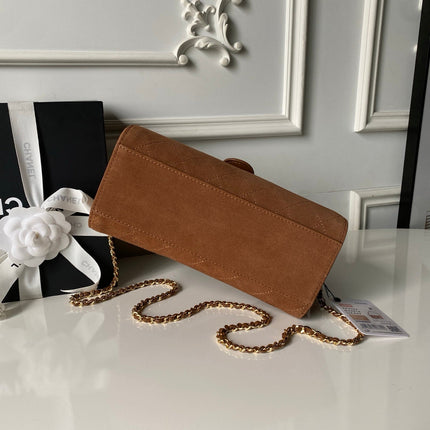 CHANEL 26S BARREL CLUTCH WITH CHAIN 23 IN CARAMEL BROWN SUEDE AND CALFSKIN GOLD HARDWARE
