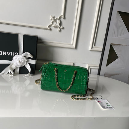 CHANEL 26S MINI TIMELESS CLASSIC BARREL BAG 19 IN GREEN CROCODILE-EMBOSSED PATENT CALFSKIN GOLD HARDWARE