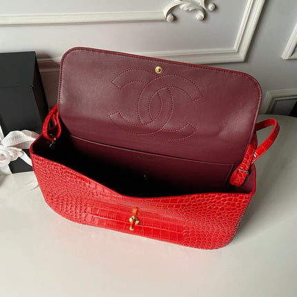 CHANEL 26S CC LOGO SHOULDER BAG 32 IN DARK RED CROCODILE-EMBOSSED CALFSKIN GOLD HARDWARE