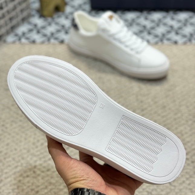 CD LOW TOP BASIC SNEAKER WHITE AND COBALT CALFSKIN