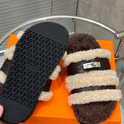 HM 25S SANDAL IN BEIGE WOOL AND DARK BROWN LAMBSKIN WITH SILVER HARDWARE