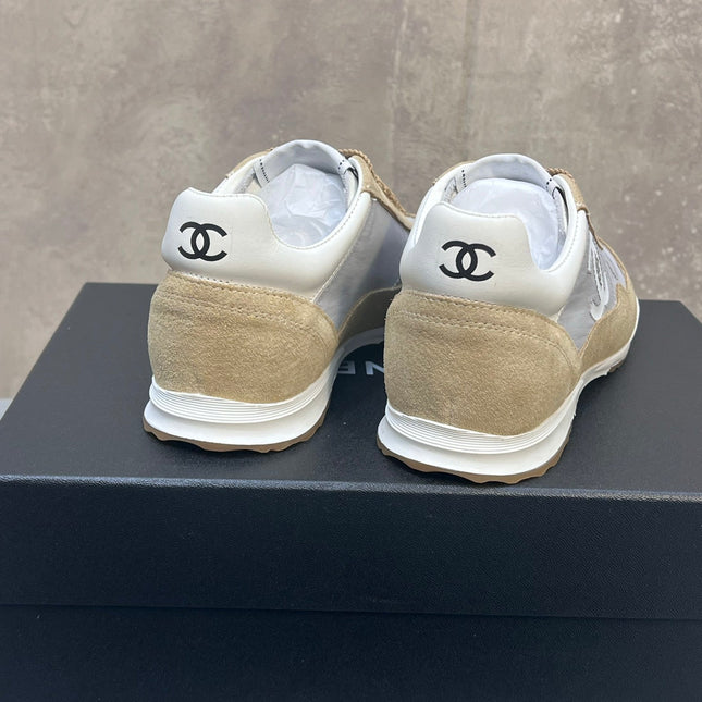 CHANEL 26S RUNNING SNEAKERS IN BEIGE AND GREY MATERIAL CC LOGO