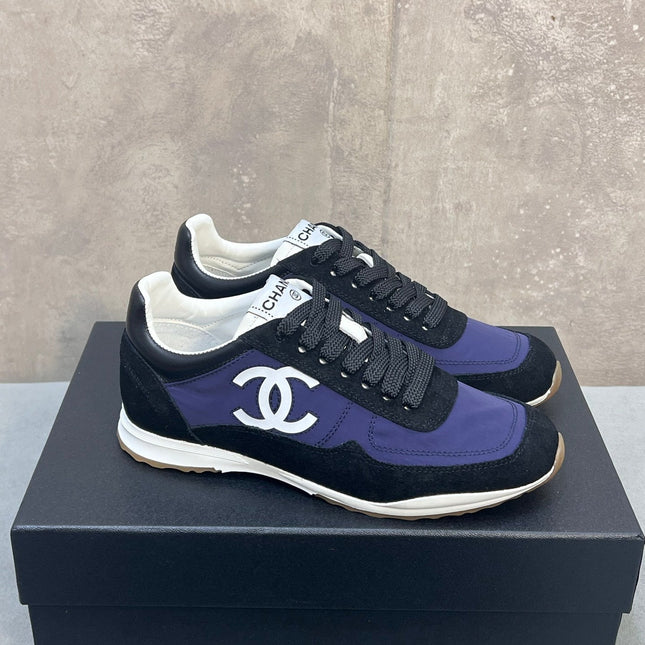CHANEL 26S RUNNING SNEAKERS IN BLACK PURPLE MIX MATERIAL CC LOGO