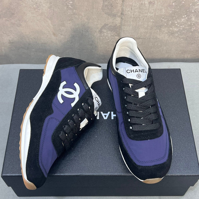 CHANEL 26S RUNNING SNEAKERS IN BLACK PURPLE MIX MATERIAL CC LOGO