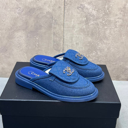 CHANEL 26S MULE LOAFERS IN BLUE DENIM WITH QUILTED FLAP & CHAIN CC LOGO