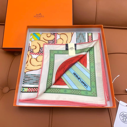 HERMES 25S SCARF 90 IN SILK 709684
