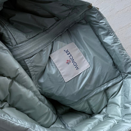 MONCLER 26S HOODED DOWN PUFFER JACKET 834