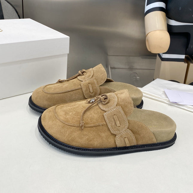 THE ROW 26S KNOT DETAIL MULE LOAFERS IN SAND BEIGE SUEDE
