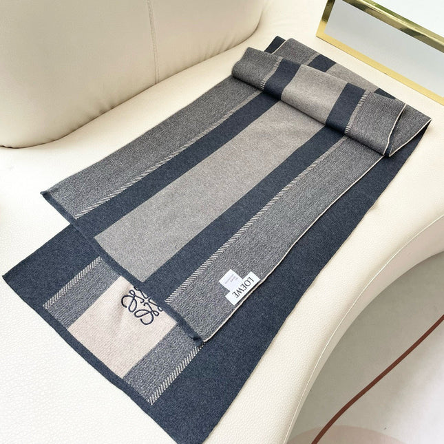 LOEWE 26S SCARF 180 IN CASHMERE 505310