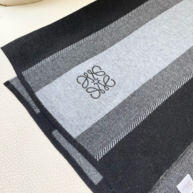 LOEWE 26S SCARF 180 IN CASHMERE 505311