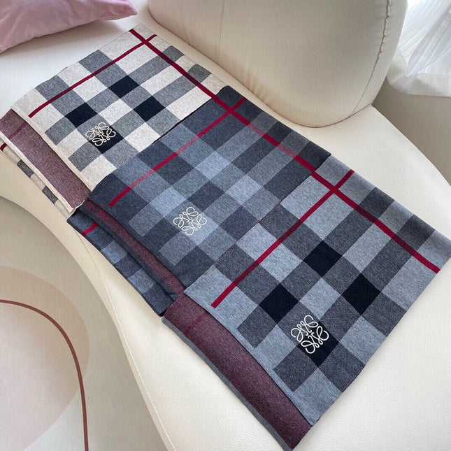 LOEWE 26S SCARF 180 IN CASHMERE 524366
