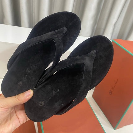 LP 26S THONG SANDALS IN BLACK SUEDE