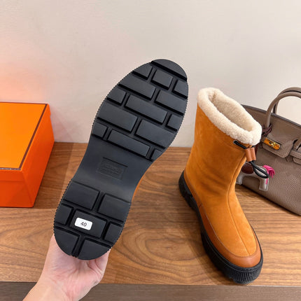HM 26S SHEARLING DRAWSTRING BOOTS IN CAMEL BROWN SUEDE