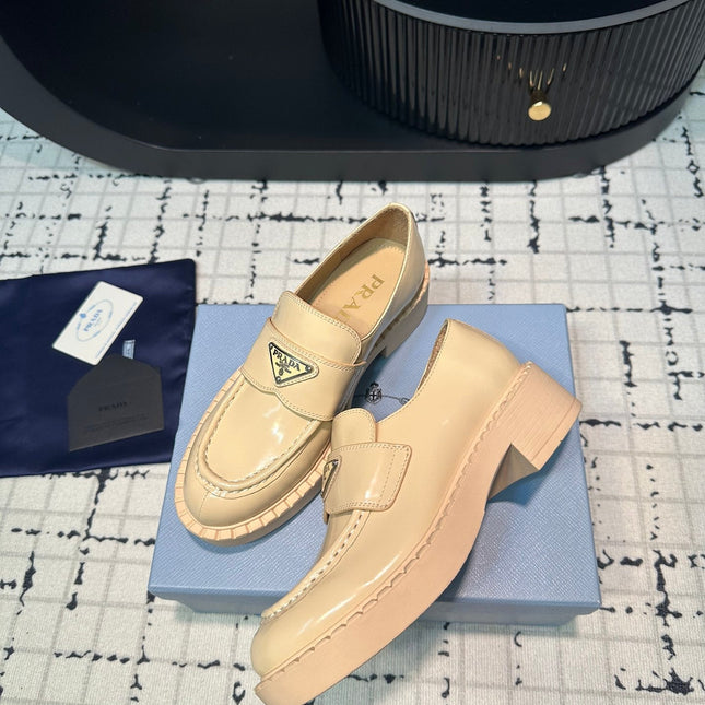 PRA SCHOCOLATE BRUSHED LOAFERS CREAM CALFSKIN