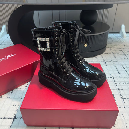 VIV' RANGERS STRASS BUCKLE BOOTS IN BLACK PATNET CALFSKIN EMBELLISHED BUCKLE