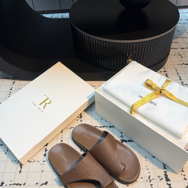 THE ROW 26S THONG SLIDE SANDALS IN BROWN CALFSKIN