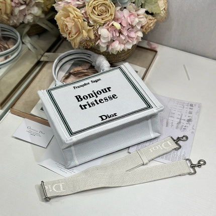 DIOR 26S BOOK TOTE BAG 26 IN WHITE EMBROIDERED LETTERING FABRIC