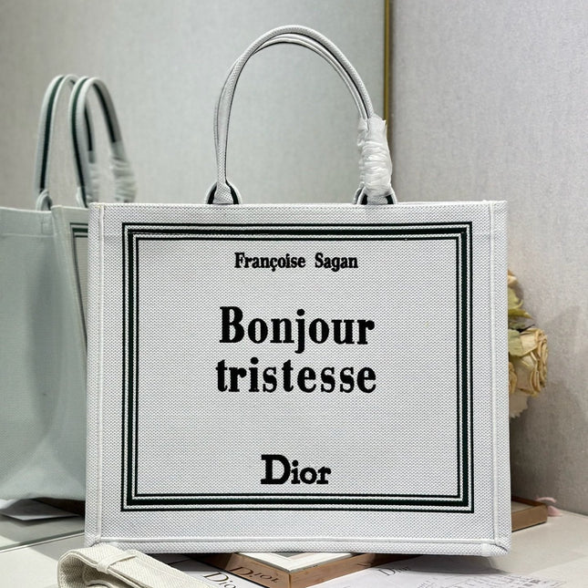 DIOR 26S BOOK TOTE BAG 42 IN WHITE EMBROIDERED LETTERING FABRIC