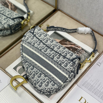 DIOR 26S SADDLE BAG 25 IN NAVY BLUE AND BLACK OBLIQUE JACQUARD