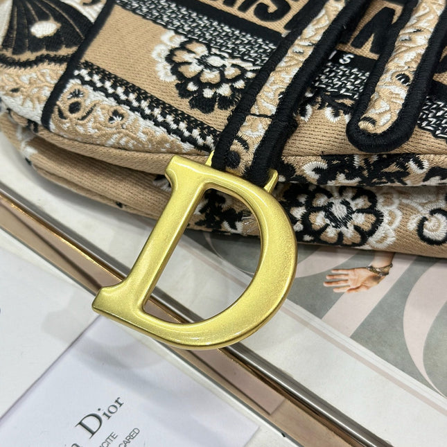 DIOR 26S SADDLE BAG 25 IN BEIGE MIX BLACK WOVEN FABRIC