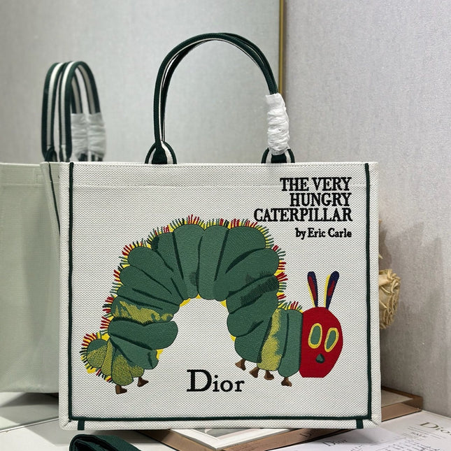 DIOR 26S LARGE BOOK TOTE 42 IN CREAM WHITE AND GREEN WOVEN FABRIC