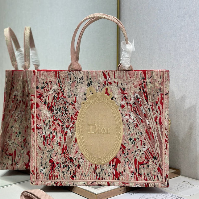 DIOR 26S LARGE BOOK TOTE 42 IN LIGHT BEIGE WOVEN FABRIC STYLE 2