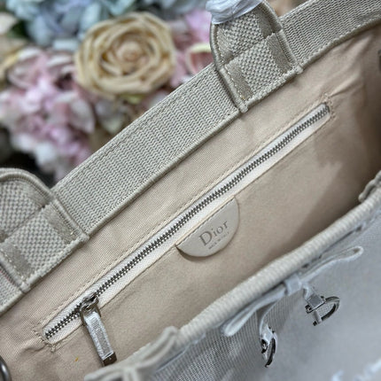 DIOR 26S LARGE BOOK TOTE 42 IN BEIGE WOVEN FABRIC