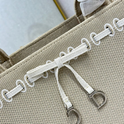 DIOR 26S LARGE BOOK TOTE 42 IN BEIGE WOVEN FABRIC