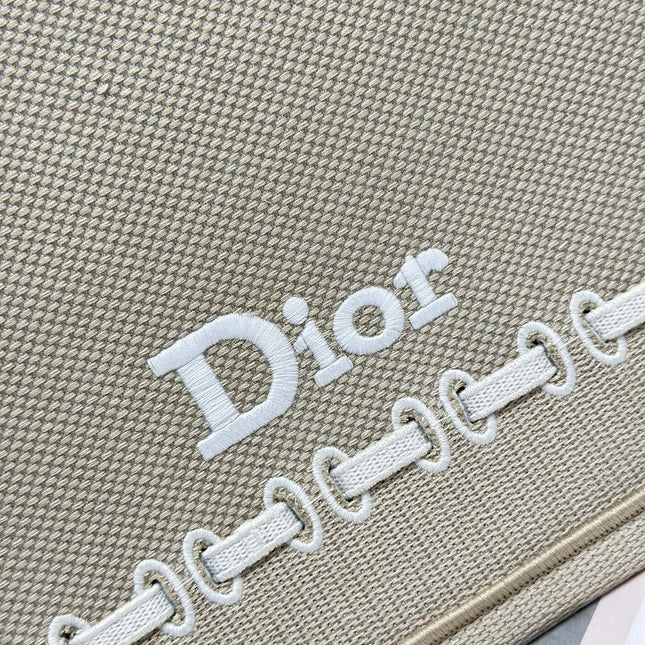 DIOR 26S LARGE BOOK TOTE 42 IN BEIGE WOVEN FABRIC