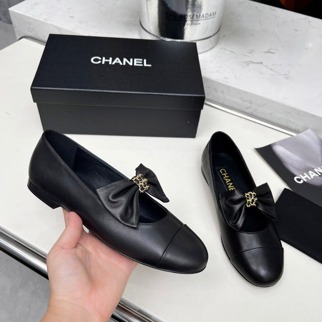CHANEL 25S MARY JANES IN BLACK CALFSKIN WITH BOW GOLD HARDWARE